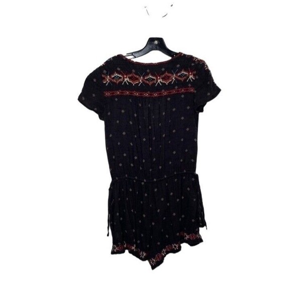 Free People Black Red Embroidery Short Sleeve Romper Size Small missing a hook - Picture 3 of 8